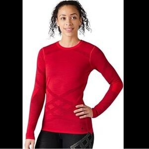 Women’s Smartwool Intraknit Merino 200 Crew long sleeve size small Pomegranate
